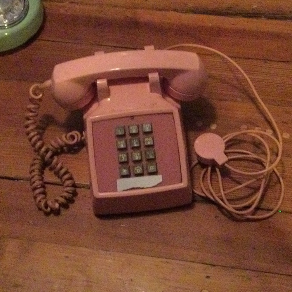 Vintage / Retro Touchtone Telephone Western Electric Pink w/ Matching Cables
